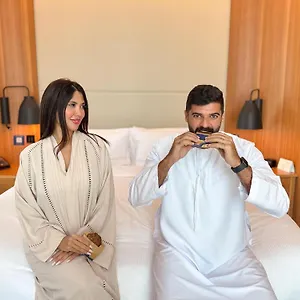 تحقق من التوفر